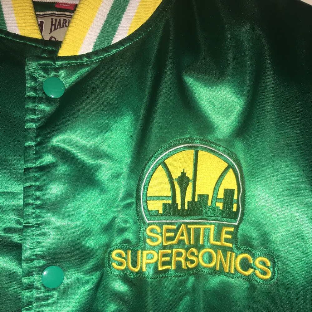 Authentic Mitchell & Ness Seattle Supersonics Thr… - image 4